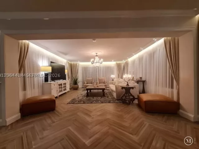 5-bedroom home for rent in Miami Beach - 1625 Daytonia Rd - MondialRealty