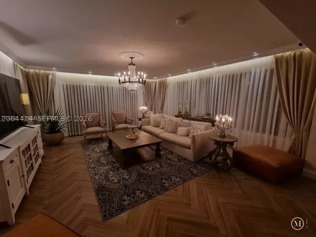 5-bedroom home for rent in Miami Beach - 1625 Daytonia Rd - MondialRealty