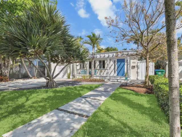 3-bedroom home for sale in Miami - 711 NE 72nd Ter - MondialRealty