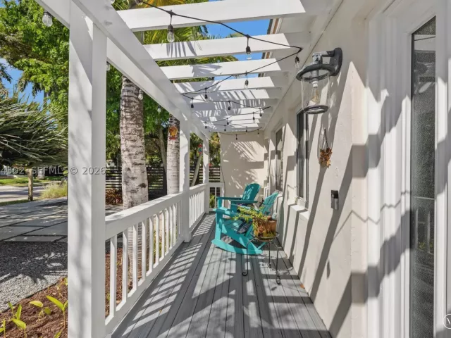 3-bedroom home for sale in Miami - 711 NE 72nd Ter - MondialRealty