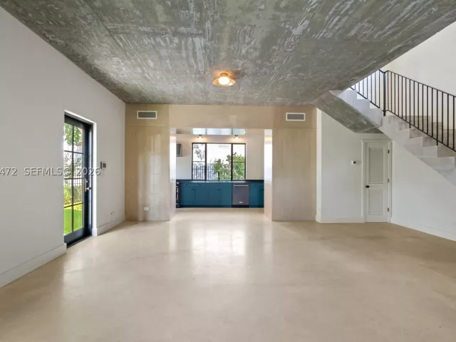 3-bedroom home for rent in Miami - 3603 Thomas Ave - MondialRealty