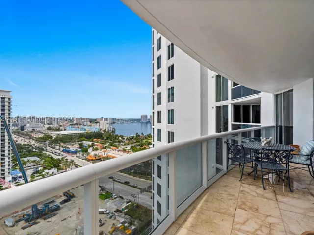 2-bedroom condo for sale in Sunny Isles Beach - 18911 Collins Ave 2103 - MondialRealty