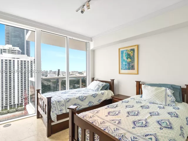 2-bedroom condo for sale in Sunny Isles Beach - 18911 Collins Ave 2103 - MondialRealty