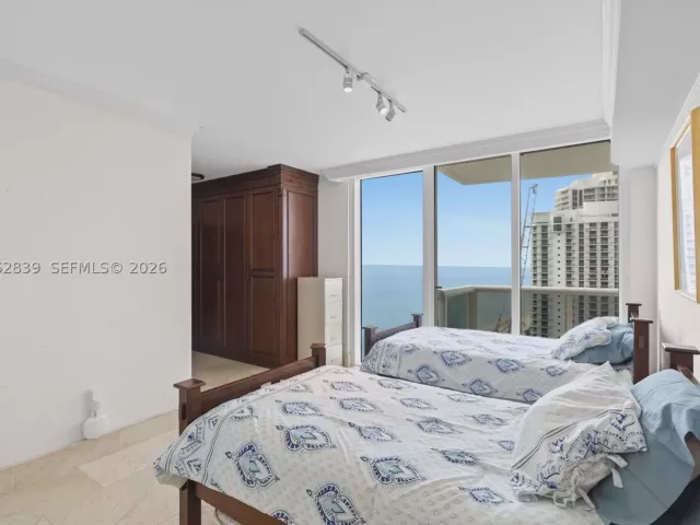 2-bedroom condo for sale in Sunny Isles Beach - 18911 Collins Ave 2103 - MondialRealty