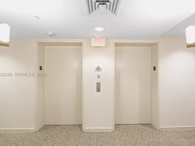 2-bedroom condo for sale in Sunny Isles Beach - 18911 Collins Ave 2103 - MondialRealty