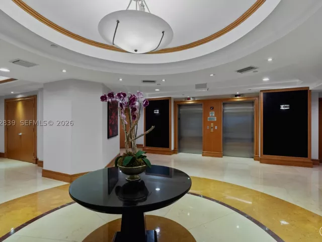 2-bedroom condo for sale in Sunny Isles Beach - 18911 Collins Ave 2103 - MondialRealty