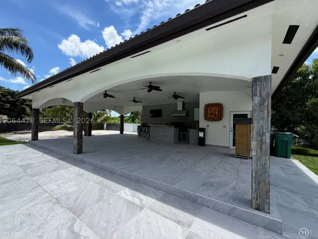4-bedroom home for sale in Miami - 19690 SW 210th St - MondialRealty