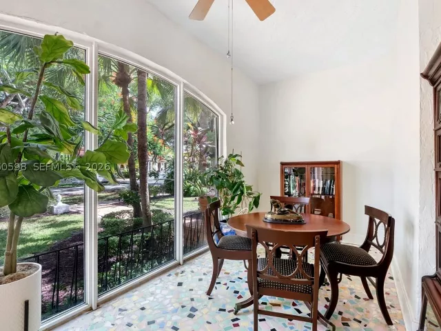 4-bedroom home for sale in Coral Gables - 1042 Sorolla Ave - MondialRealty