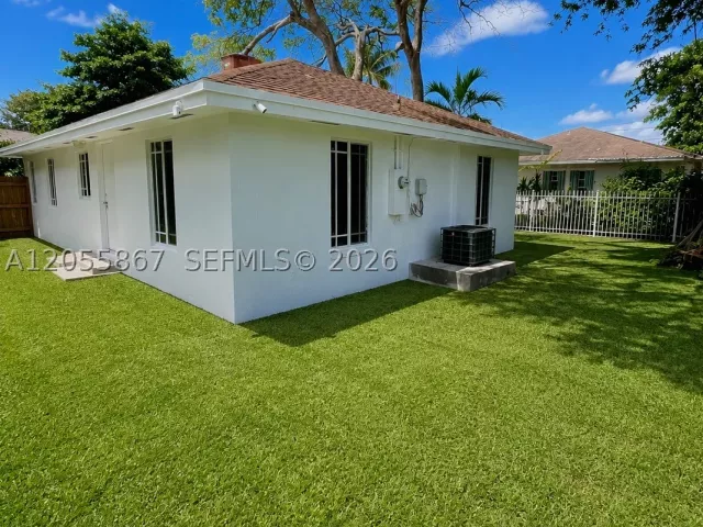 3-bedroom home for sale in Miami - 7529 NW 1st Ave - MondialRealty