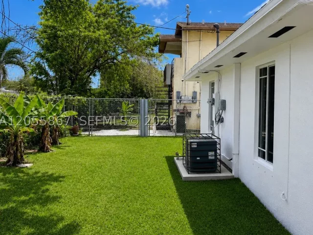 3-bedroom home for sale in Miami - 7529 NW 1st Ave - MondialRealty