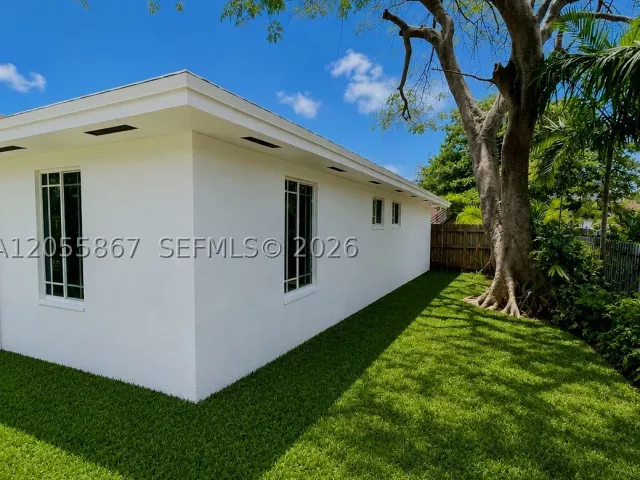 3-bedroom home for sale in Miami - 7529 NW 1st Ave - MondialRealty