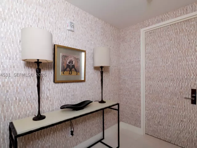 3-bedroom condo for rent in Bal Harbour - 10201 E Collins Ave 1002 - MondialRealty