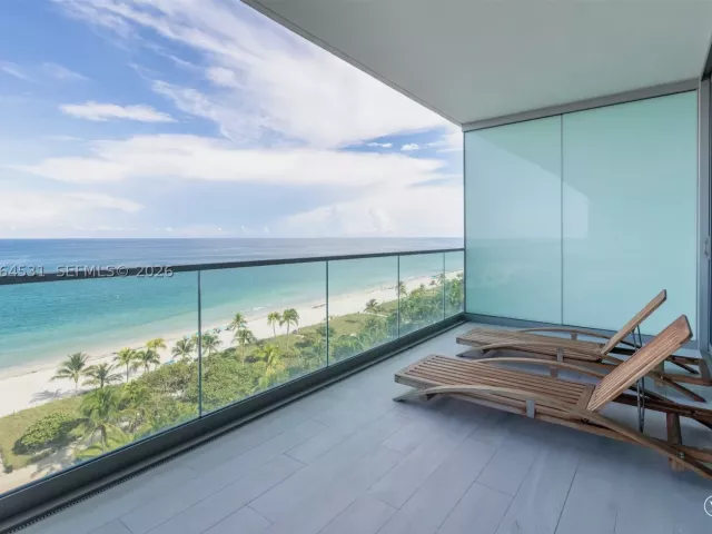 3-bedroom condo for rent in Bal Harbour - 10201 E Collins Ave 1002 - MondialRealty