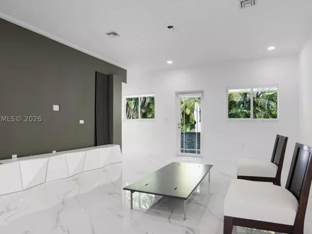 3-bedroom home for rent in Coral Gables - 711 Sunset Rd 711 - MondialRealty