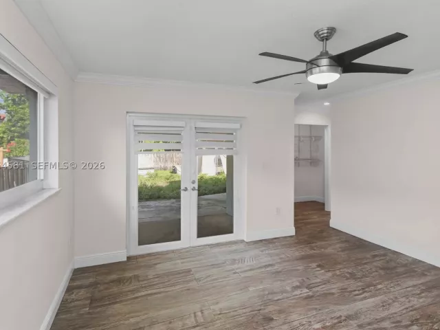 3-bedroom home for sale in Miami - 2224 SW 61st Ave - MondialRealty