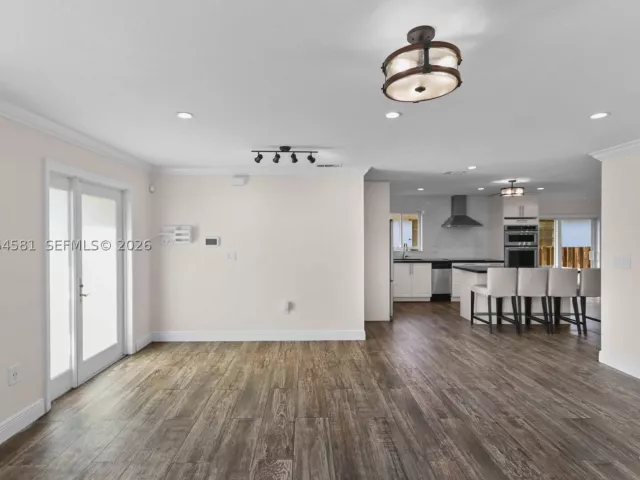 3-bedroom home for sale in Miami - 2224 SW 61st Ave - MondialRealty