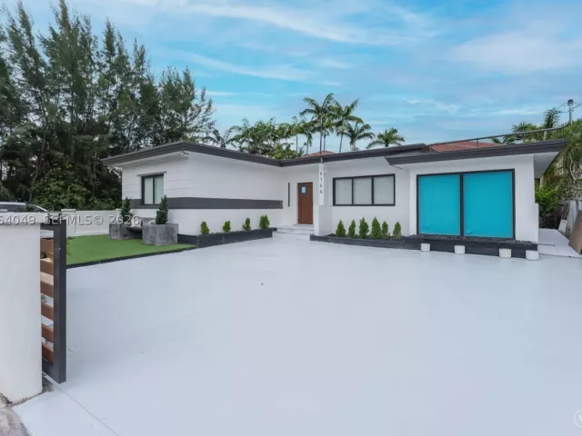 3-bedroom home for rent in Miami Beach - 4144 Alton Rd 4144 - MondialRealty