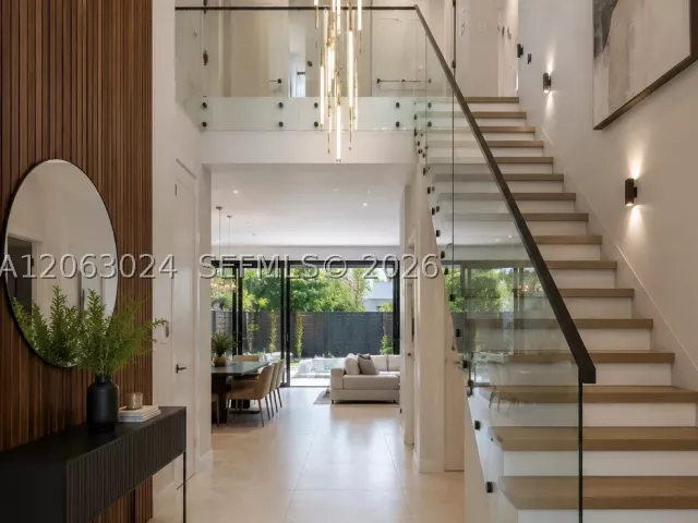 2-bedroom home for sale in Miami - 1233 SW 13TH ST - MondialRealty