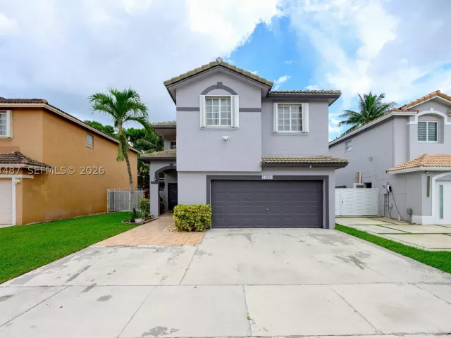3-bedroom home for sale in Miami - 14835 SW 138th Ter - MondialRealty
