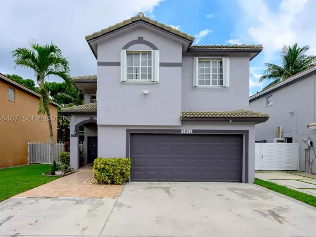 3-bedroom home for sale in Miami - 14835 SW 138th Ter - MondialRealty