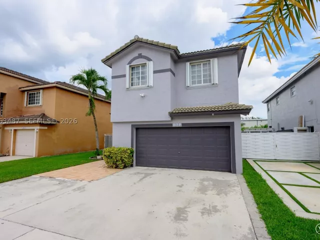 3-bedroom home for sale in Miami - 14835 SW 138th Ter - MondialRealty