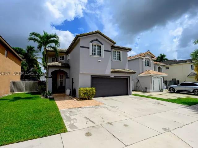 3-bedroom home for sale in Miami - 14835 SW 138th Ter - MondialRealty