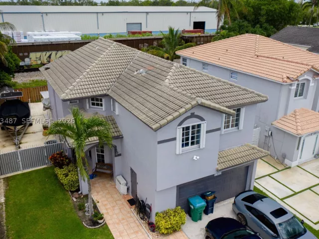 3-bedroom home for sale in Miami - 14835 SW 138th Ter - MondialRealty