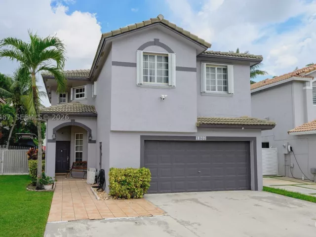3-bedroom home for sale in Miami - 14835 SW 138th Ter - MondialRealty