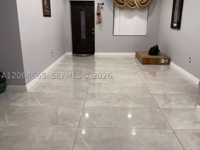 4-bedroom home for sale in Miami - 2118 NW 86th St - MondialRealty