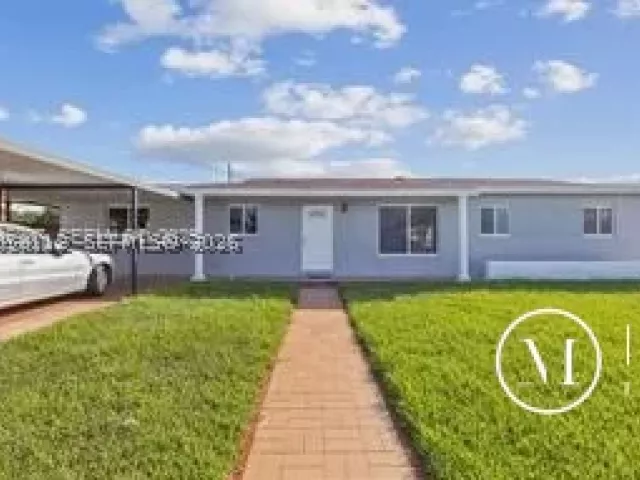 3-bedroom home for sale in Miami - 10471 SW 141st Dr - MondialRealty