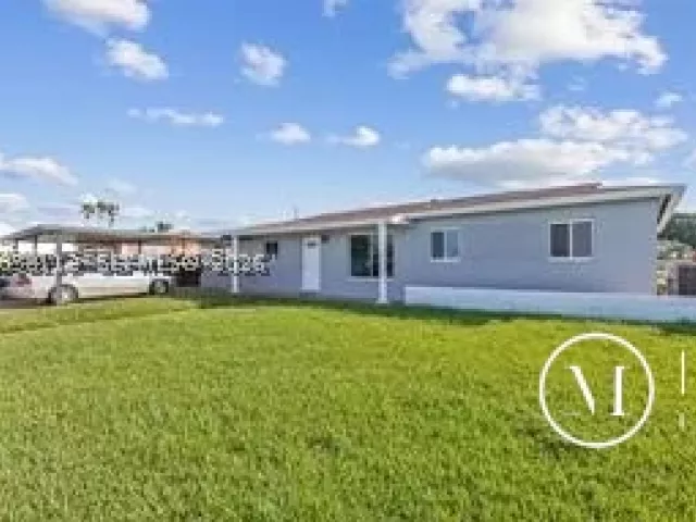 3-bedroom home for sale in Miami - 10471 SW 141st Dr - MondialRealty