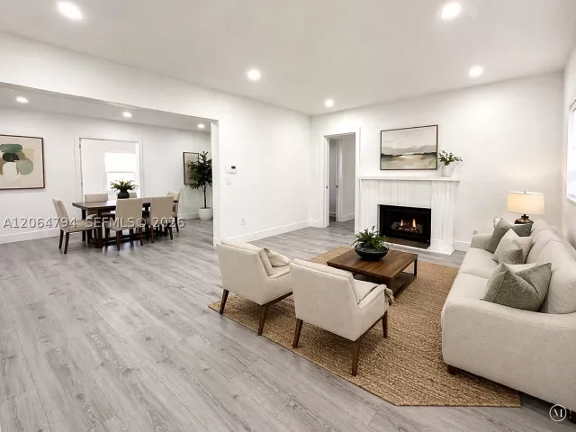 3-bedroom home for sale in Miami - 736 NW 41st St - MondialRealty