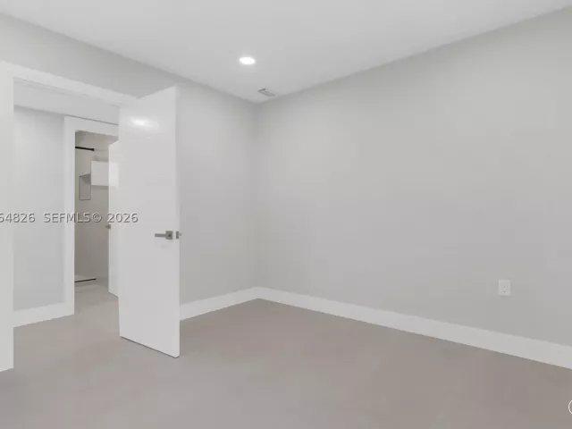 4-bedroom home for sale in Miami - 4375 SW 112th Ave - MondialRealty