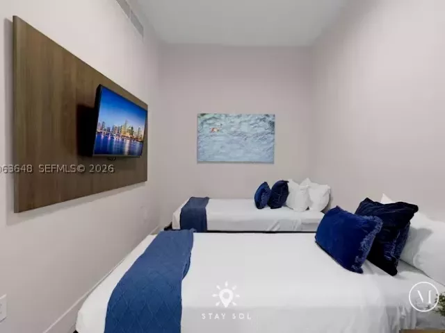 2-bedroom condo for sale in Hollywood - 777 N Ocean Dr S310 - MondialRealty