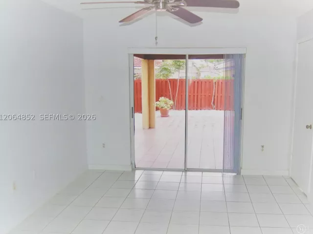 3-bedroom home for rent in Miami - 10957 SW 73rd Ter - MondialRealty