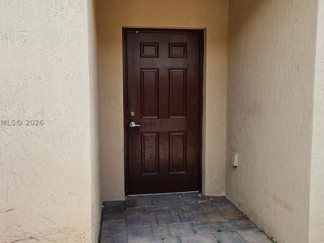 5-bedroom home for sale in Homestead - 3477 SE 3rd St - MondialRealty