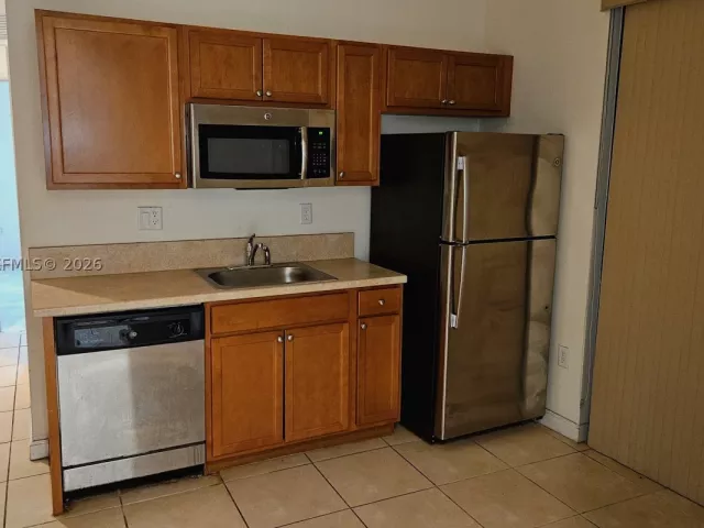 5-bedroom home for sale in Homestead - 3477 SE 3rd St - MondialRealty