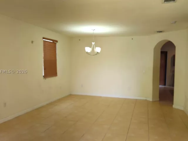 5-bedroom home for sale in Homestead - 3477 SE 3rd St - MondialRealty