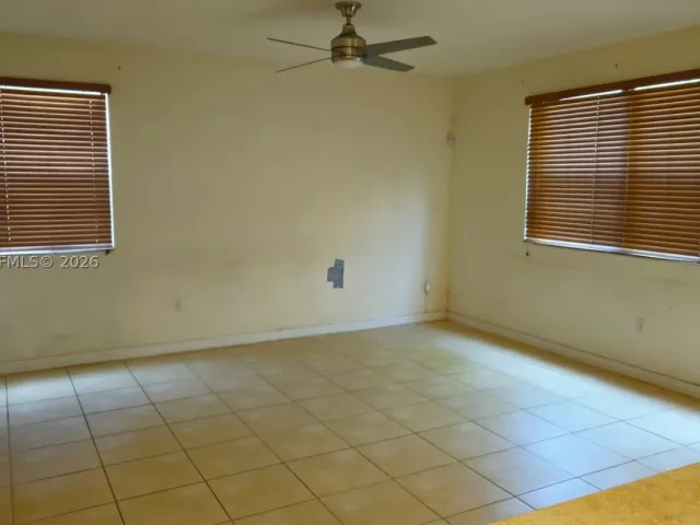 5-bedroom home for sale in Homestead - 3477 SE 3rd St - MondialRealty