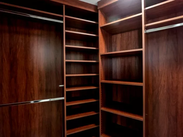 2-bedroom condo for sale in Hallandale Beach - 1830 S Ocean Drive 1006 - MondialRealty