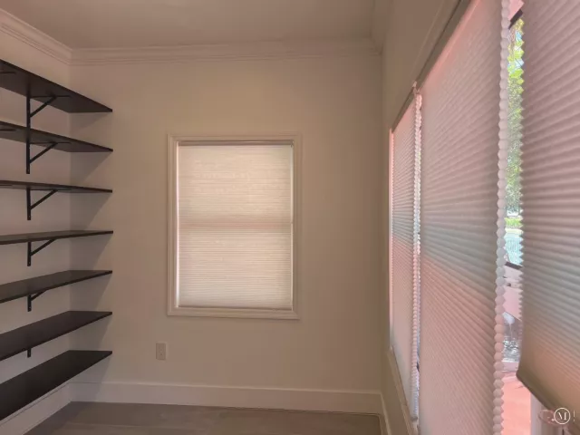 2-bedroom home for rent in Miami - 45 NE 50th Street - MondialRealty