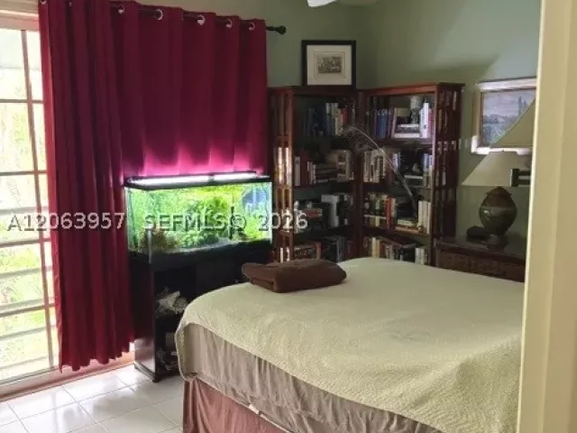 3-bedroom home for sale in Miami - 23805 SW 142nd Ave - MondialRealty