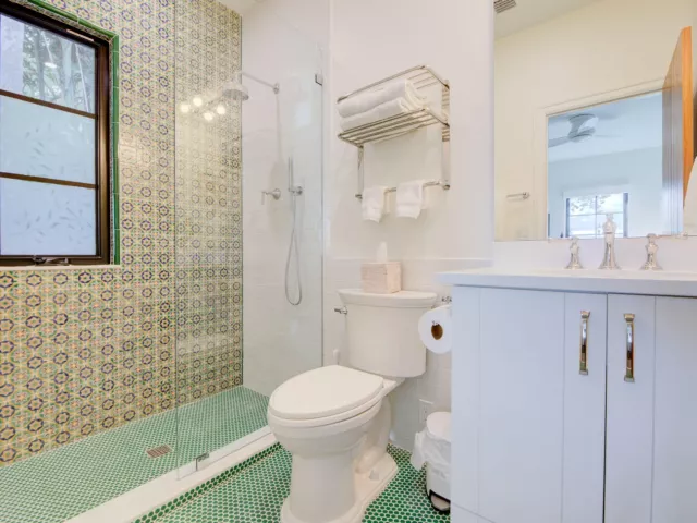 2-bedroom home for rent in Delray Beach - 110 Marine Way #5 Granada - MondialRealty