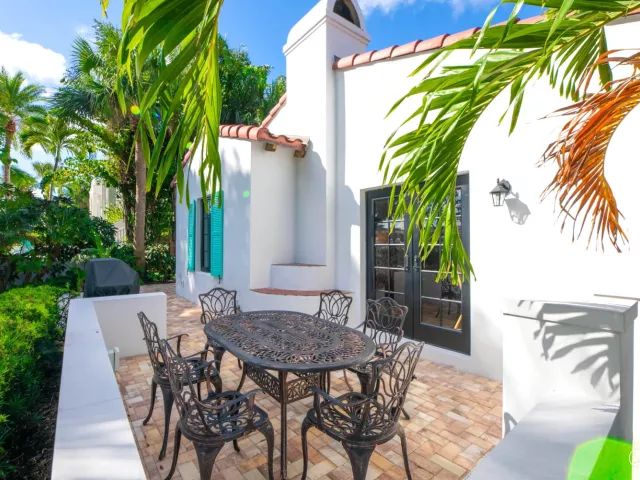2-bedroom home for rent in Delray Beach - 110 Marine Way #5 Granada - MondialRealty
