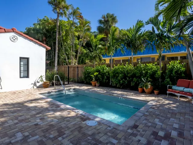 2-bedroom home for rent in Delray Beach - 110 Marine Way #5 Granada - MondialRealty