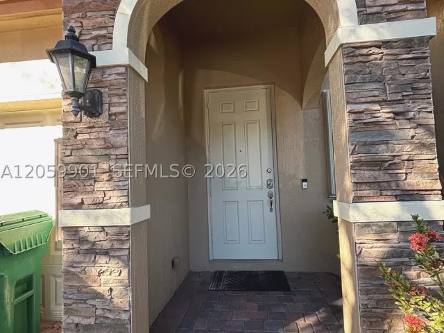 3-bedroom home for sale in Miami -  - MondialRealty