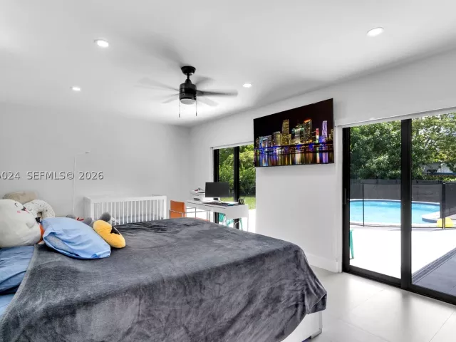 3-bedroom home for sale in Miami - 11243 SW 174th Ter - MondialRealty