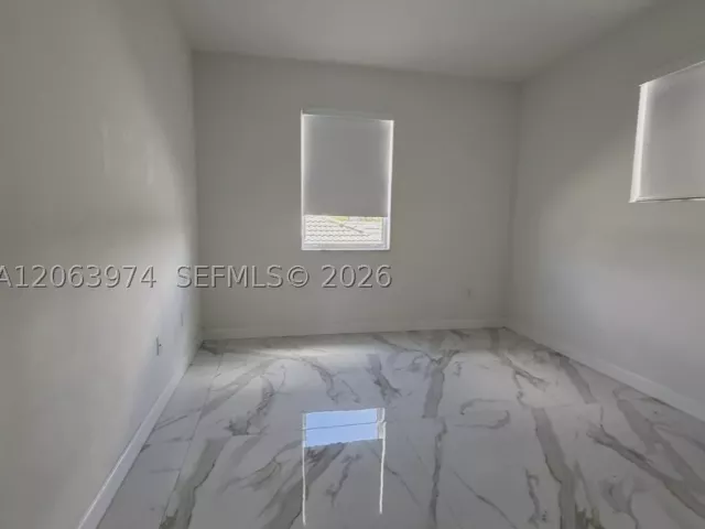 4-bedroom home for rent in Miami - 16144 SW 148th Pl - MondialRealty