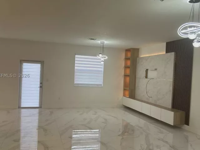 4-bedroom home for rent in Miami - 16144 SW 148th Pl - MondialRealty