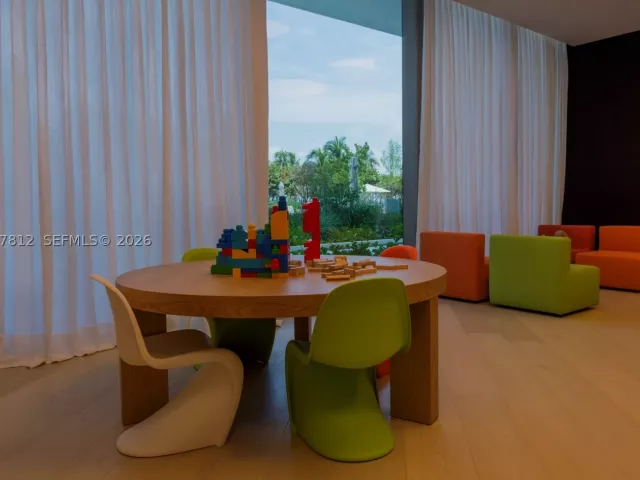 2-bedroom condo for rent in Bal Harbour - 10201 Collins Ave 1005 - MondialRealty